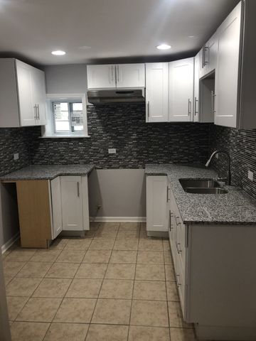 3302 S Hamilton Avenue 1, Chicago, IL 60608