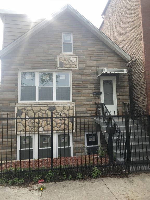 3302 S Hamilton Avenue 1, Chicago, IL 60608