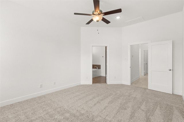 520 Red Cascade Trail, Willis, TX 77318
