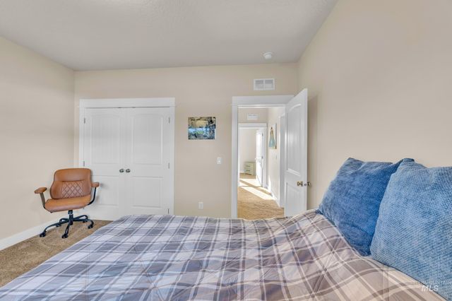 367 N Magnolia Pl, Middleton, ID 83644
