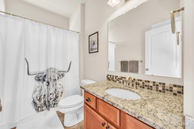 367 N Magnolia Pl, Middleton, ID 83644