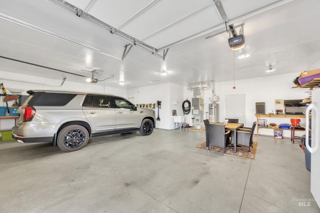 367 N Magnolia Pl, Middleton, ID 83644