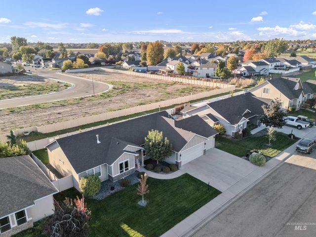 367 N Magnolia Pl, Middleton, ID 83644