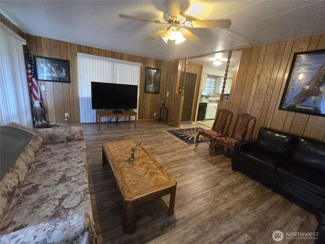 600 Russell Road, Forks, WA 98331