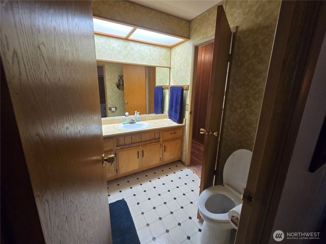 600 Russell Road, Forks, WA 98331