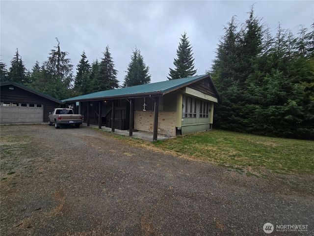 600 Russell Road, Forks, WA 98331