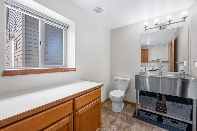 14821 E 21st Ct, Spokane Valley, WA 99037