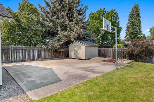 14821 E 21st Ct, Spokane Valley, WA 99037
