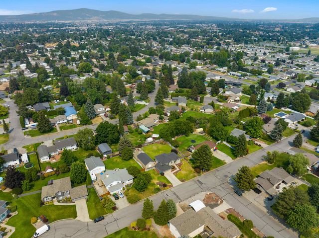 14821 E 21st Ct, Spokane Valley, WA 99037