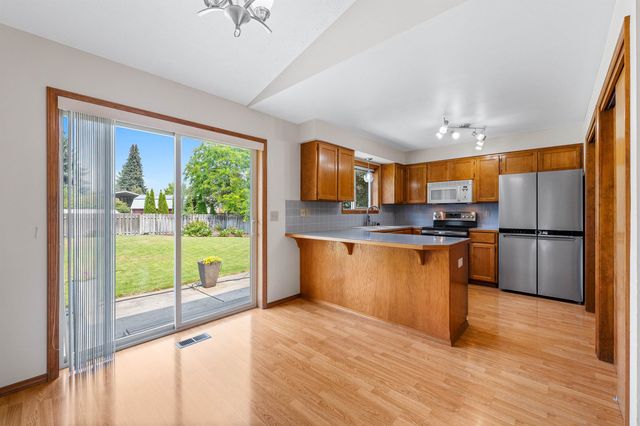 14821 E 21st Ct, Spokane Valley, WA 99037