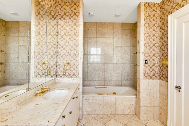 710 W Brow Road, Lookout Mountain, TN 37350