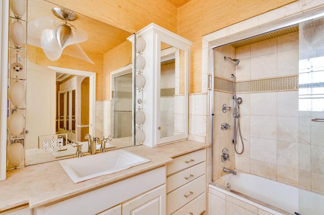 710 W Brow Road, Lookout Mountain, TN 37350