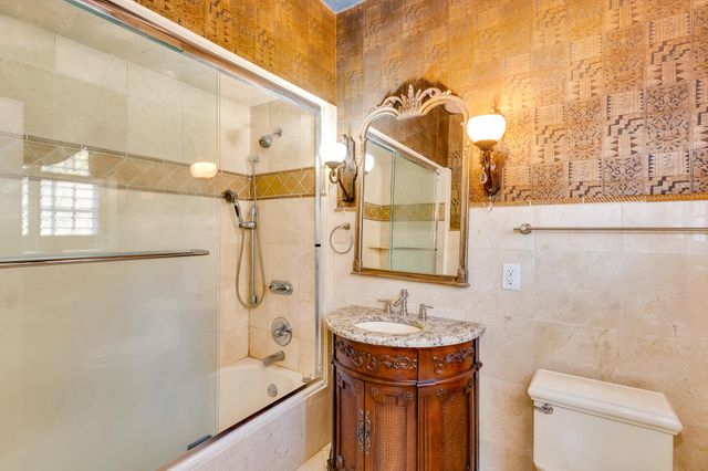 710 W Brow Road, Lookout Mountain, TN 37350