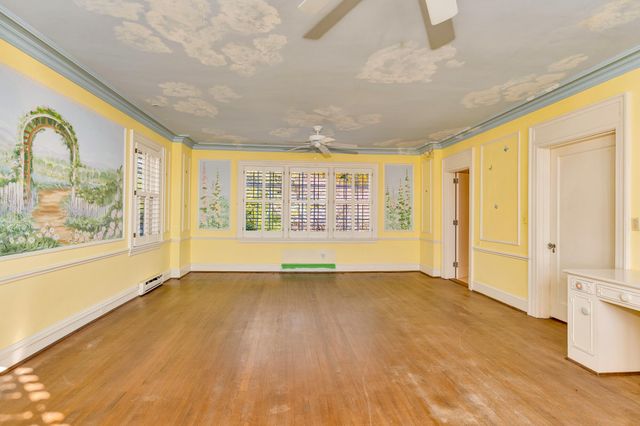 710 W Brow Road, Lookout Mountain, TN 37350