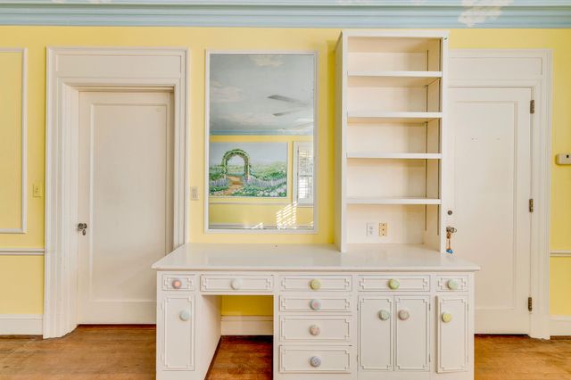 710 W Brow Road, Lookout Mountain, TN 37350