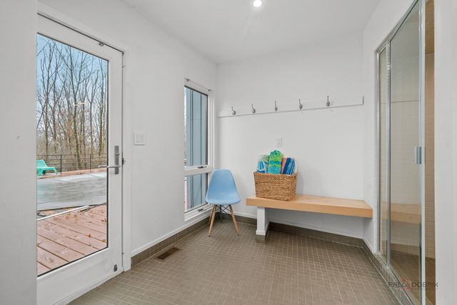 18212 Oak Grove Road, Harvard, IL 60033