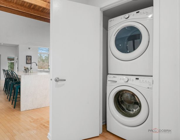 18212 Oak Grove Road, Harvard, IL 60033