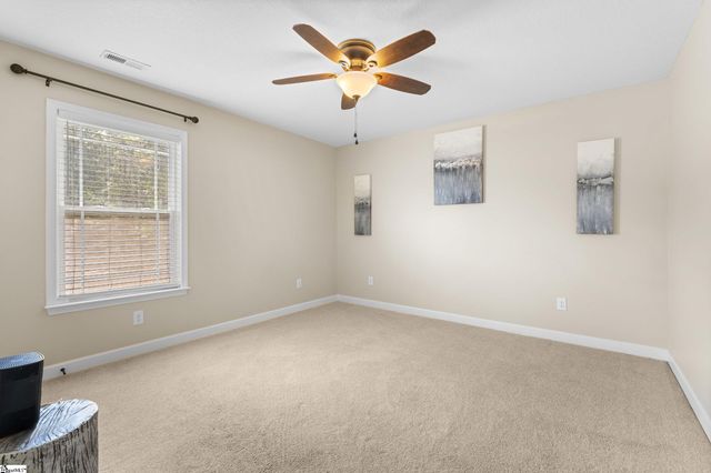 442 Camden Lee Court, Inman, SC 29349