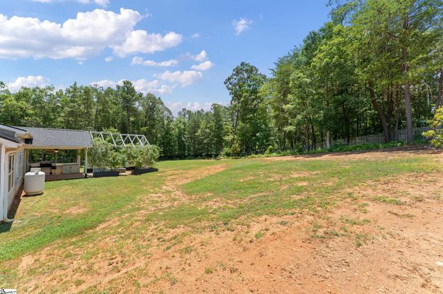 442 Camden Lee Court, Inman, SC 29349