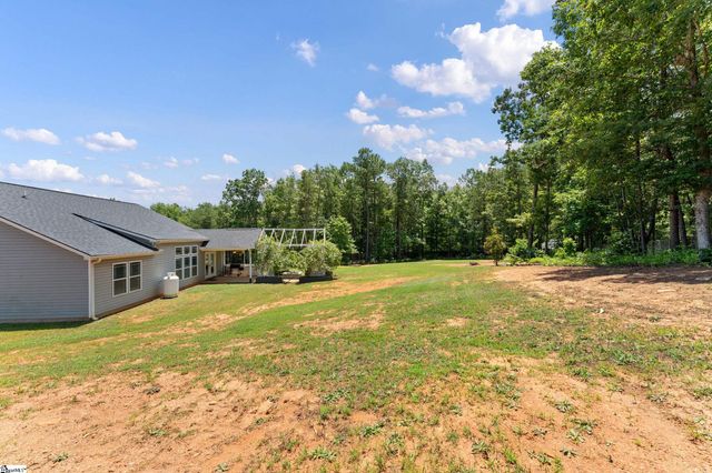 442 Camden Lee Court, Inman, SC 29349