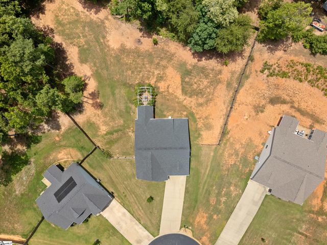 442 Camden Lee Court, Inman, SC 29349