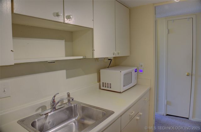 1502 S Boulder Avenue 16M, Tulsa, OK 74119