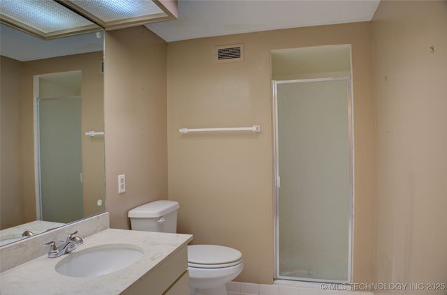 1502 S Boulder Avenue 16M, Tulsa, OK 74119