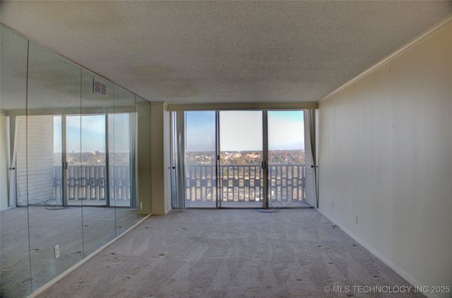 1502 S Boulder Avenue 16M, Tulsa, OK 74119