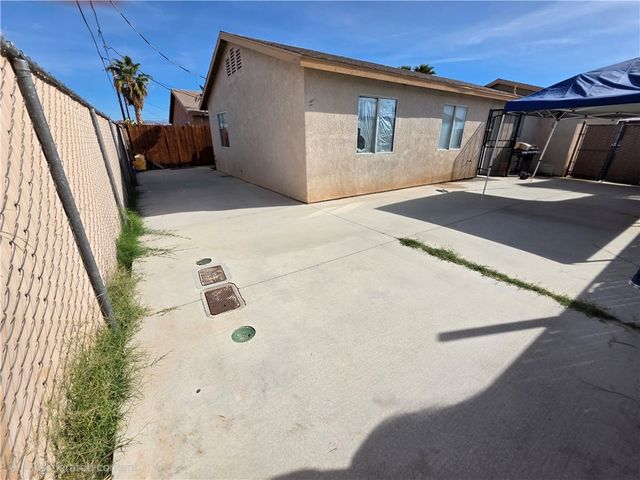 449 Sea Spray Drive, Bullhead City, AZ 86442