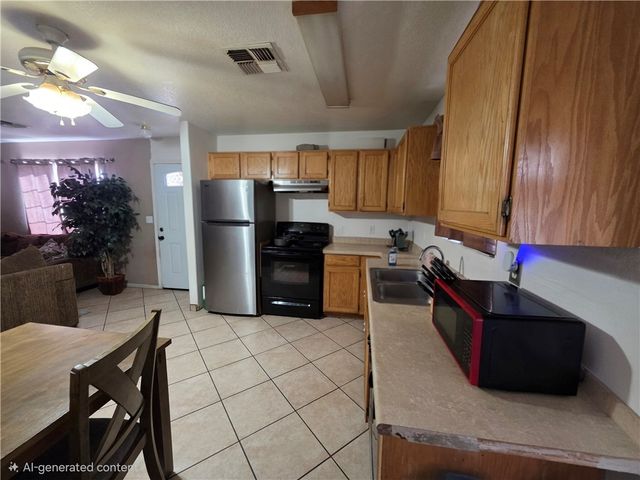 449 Sea Spray Drive, Bullhead City, AZ 86442