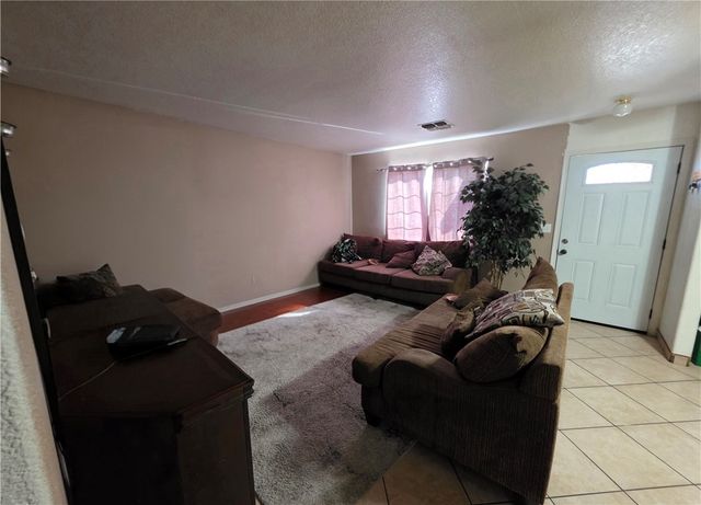 449 Sea Spray Drive, Bullhead City, AZ 86442