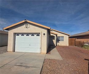 449 Sea Spray Drive, Bullhead City, AZ 86442