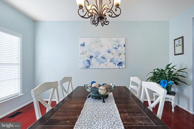 287 N LAKEWOOD, Ridgeley, WV 26753