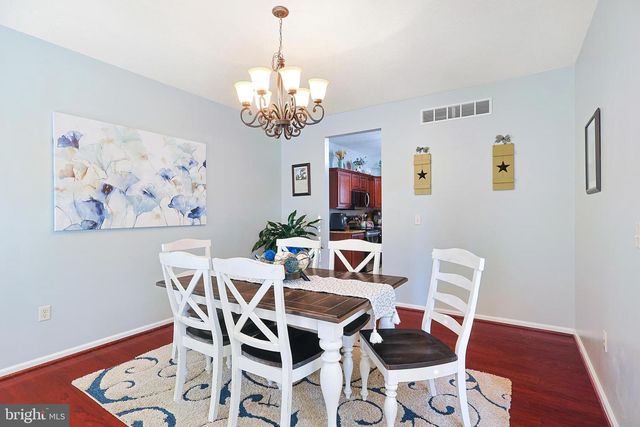 287 N LAKEWOOD, Ridgeley, WV 26753