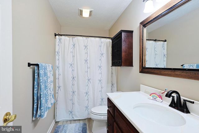 287 N LAKEWOOD, Ridgeley, WV 26753