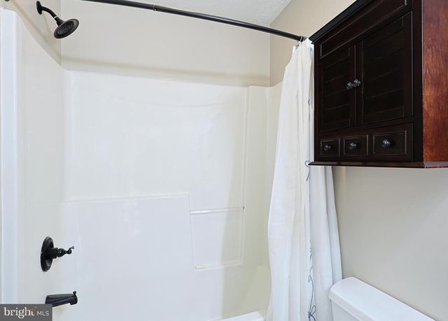 287 N LAKEWOOD, Ridgeley, WV 26753