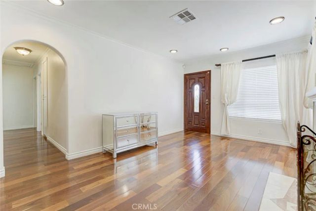 11943 Strathern Street, North Hollywood, CA 91605