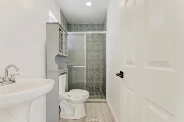 11943 Strathern Street, North Hollywood, CA 91605