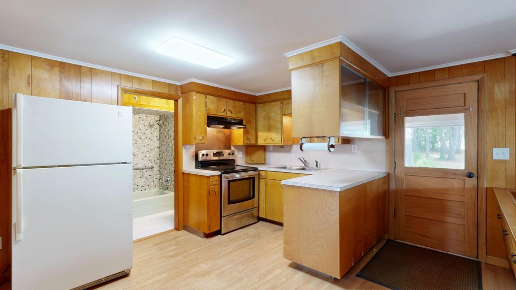 1338 Sabattus Street, Lewiston, ME 04240 — photo 3