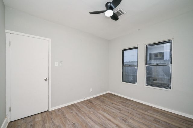 1507 Laird Street, Houston, TX 77008