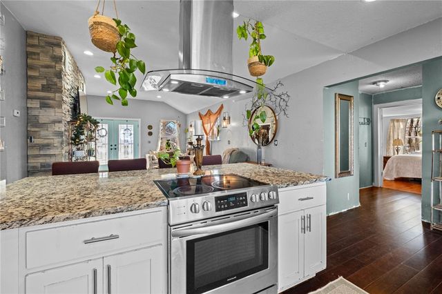 117 Short Avenue, Lincoln, AR 72744