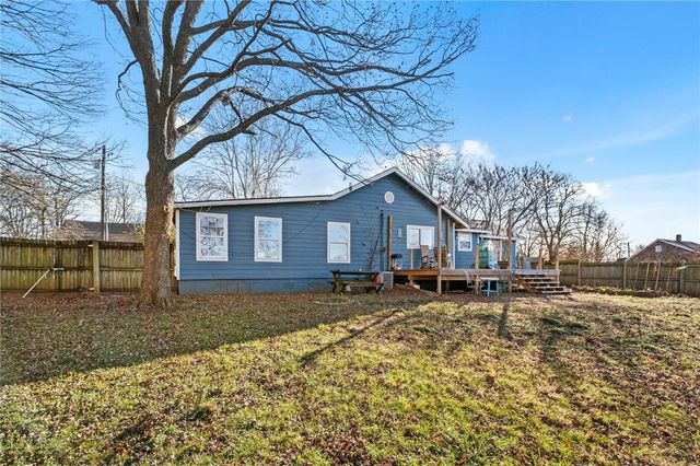 117 Short Avenue, Lincoln, AR 72744