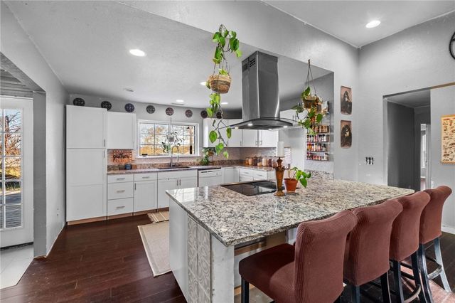 117 Short Avenue, Lincoln, AR 72744