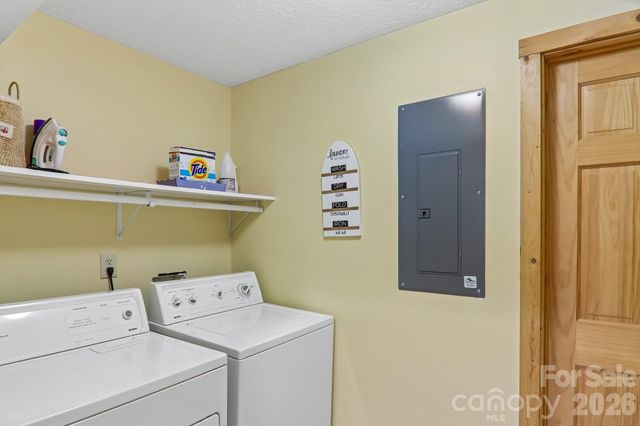 156 Cottage Lane 13, Mars Hill, NC 28754