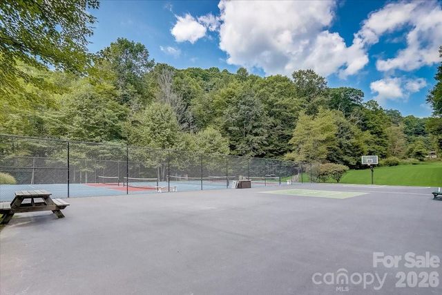 156 Cottage Lane 13, Mars Hill, NC 28754
