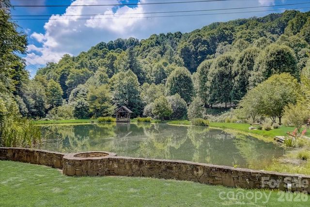 156 Cottage Lane 13, Mars Hill, NC 28754
