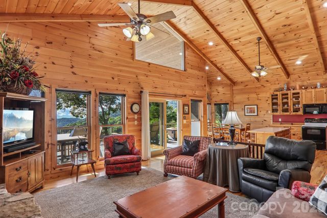 156 Cottage Lane 13, Mars Hill, NC 28754