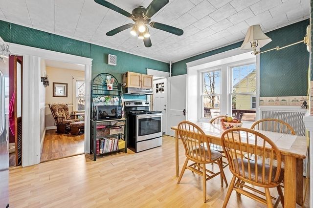 55 Standish St, Worcester, MA 01604