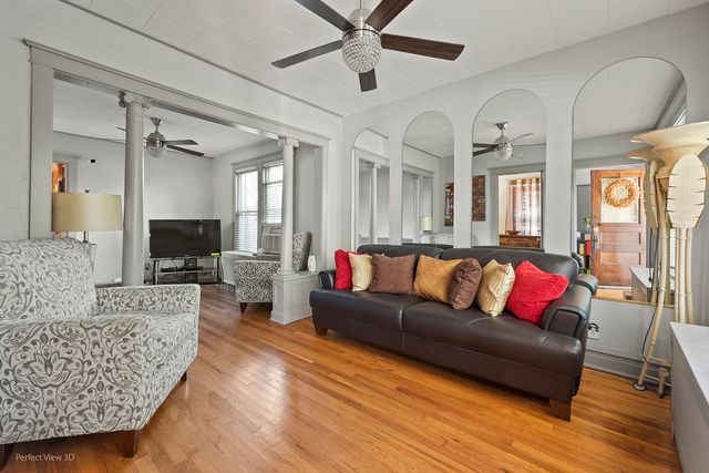 53 W 123rd Street, Chicago, IL 60628