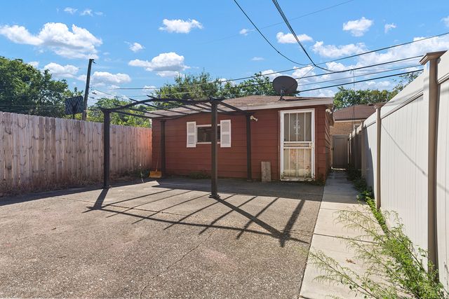 53 W 123rd Street, Chicago, IL 60628